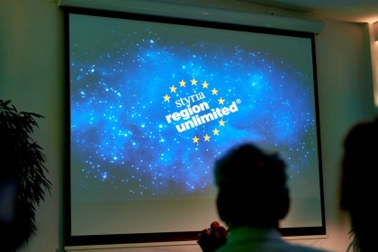 Präsentation &copy;&nbsp;ICS