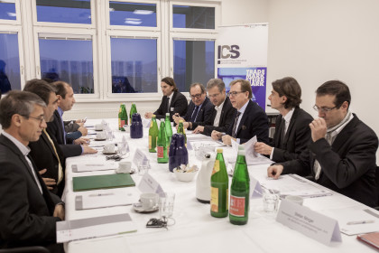 Gruppenbild Besprung LR Buchmann und S.E. Botschafter Molaei &copy;&nbsp;ICS