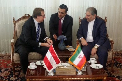 &copy;&nbsp;Landesrat Buchmann bei bilateralen Gesprächen mit Generalgoverneur Esmail Jabbarzadeh