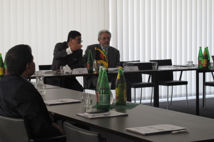 Botschafter Zafar mit Honorarkonsul Graft &copy;&nbsp;ICS