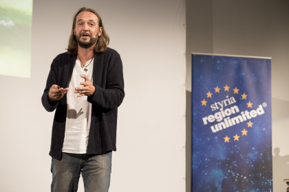 &copy;&nbsp;ICS, Milatovic