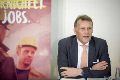 &copy;&nbsp;ICS, Milatovic