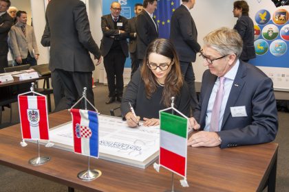 &copy;&nbsp;Foto Fischer