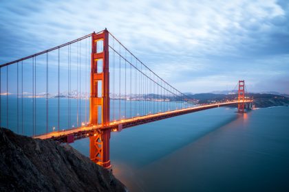 © Golden Gate Bridge after sunset