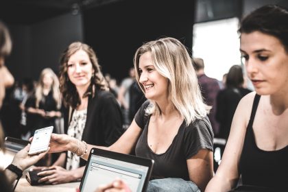 &copy;&nbsp;(c) Lukas Fassl | warda.at