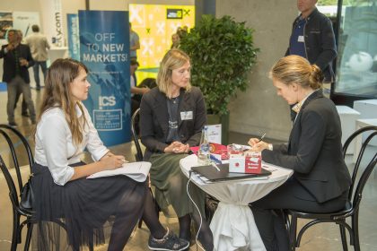 &copy;&nbsp;ICS Exporttag