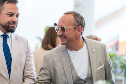 &copy;&nbsp;© Ripix