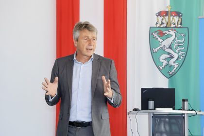 (c) Jennifer Zöhrer